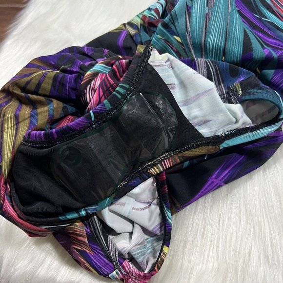 Miradonna Miraclesuit Size 6 Bahama Palms Shaping V Neck One Piece Swimsuit - Picture 12 of 12